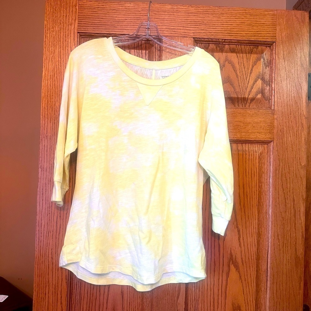 Sonoma yellow sweatshirt